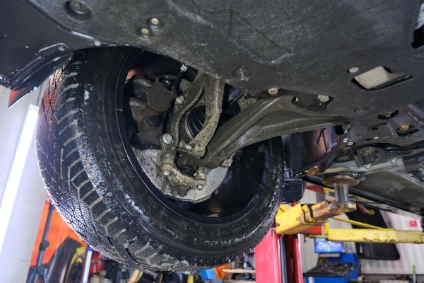 «ТО у дилера со всеми расходниками — 1 200 рублей». Белорус о владении 400-сильным гибридом Volvo XC90 «ТО у дилера со всеми расходниками — 1 200 рублей». Белорус о владении 400-сильным гибридом Volvo XC90