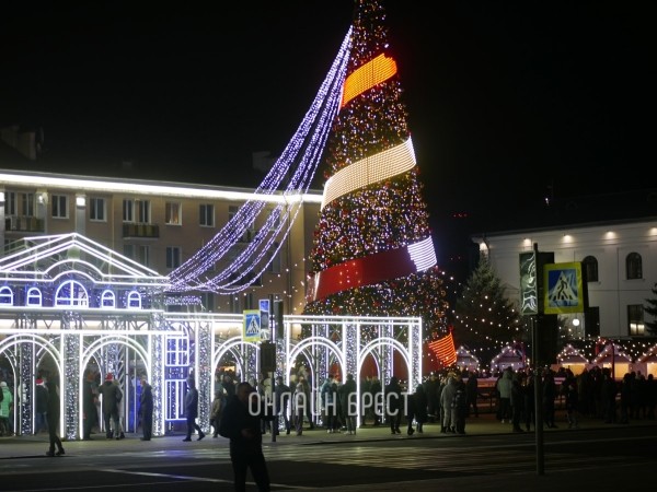 В Бресте встретили Новый 2024 год В Бресте встретили Новый 2024 год