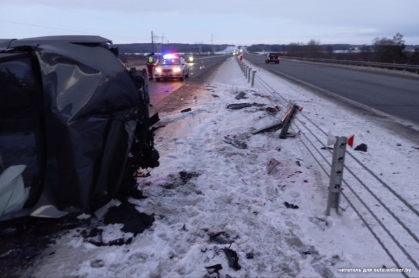 Массовая авария на М1. Водитель опрокинувшегося Geely Coolray рассказал, как все произошло