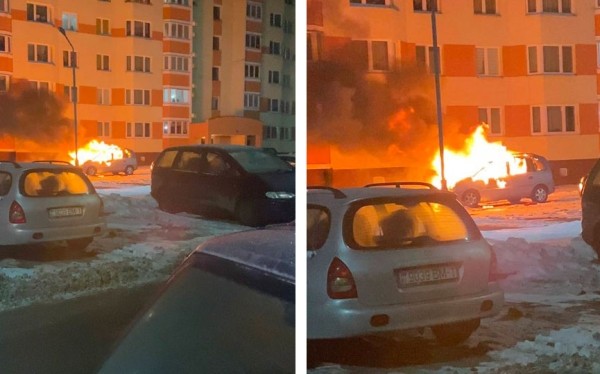 Машина загорелась на парковке в Барановичах Машина загорелась на парковке в Барановичах