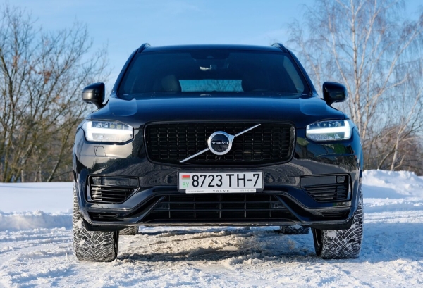 «ТО у дилера со всеми расходниками — 1 200 рублей». Белорус о владении 400-сильным гибридом Volvo XC90 «ТО у дилера со всеми расходниками — 1 200 рублей». Белорус о владении 400-сильным гибридом Volvo XC90