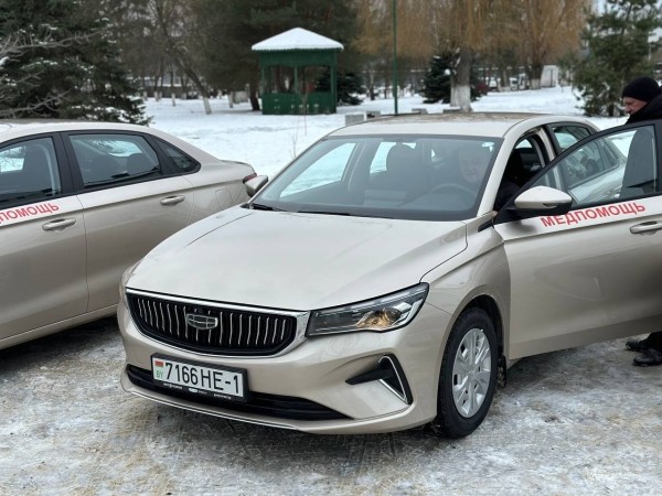 Семь новых Geely Emgran для поликлиник и больниц Бреста Семь новых Geely Emgran для поликлиник и больниц Бреста