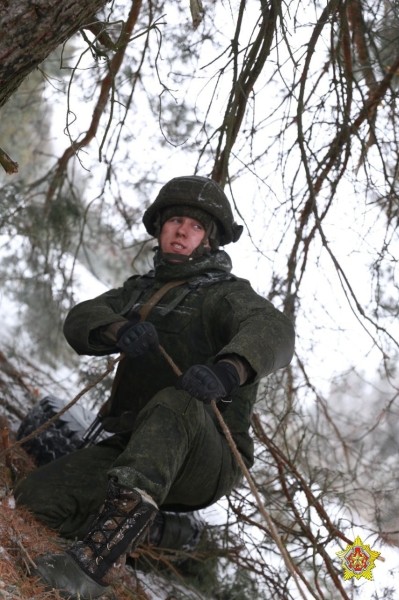 На полигоне под Брестом прошли занятия минометных подразделений 38-й бригады На полигоне под Брестом прошли занятия минометных подразделений 38-й бригады