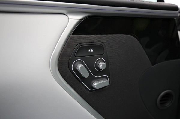 «Когда грянули морозы, заряда гарантированно хватало на 400 км». Белорус о владении роскошным «китайцем» Avatr 11 «Когда грянули морозы, заряда гарантированно хватало на 400 км». Белорус о владении роскошным «китайцем» Avatr 11