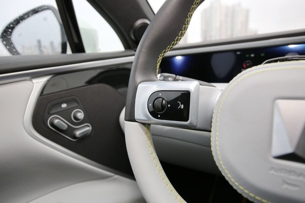 «Когда грянули морозы, заряда гарантированно хватало на 400 км». Белорус о владении роскошным «китайцем» Avatr 11 «Когда грянули морозы, заряда гарантированно хватало на 400 км». Белорус о владении роскошным «китайцем» Avatr 11