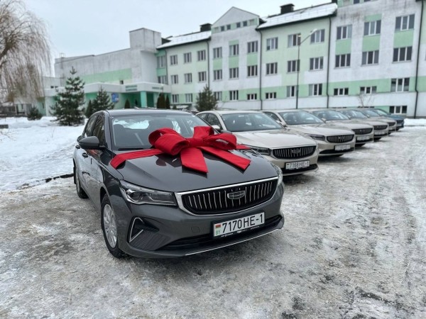 Семь новых Geely Emgran для поликлиник и больниц Бреста Семь новых Geely Emgran для поликлиник и больниц Бреста