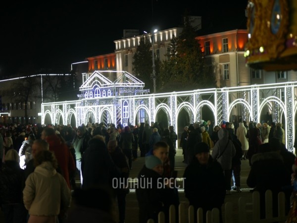 В Бресте встретили Новый 2024 год В Бресте встретили Новый 2024 год