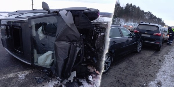 Массовая авария на М1. Водитель опрокинувшегося Geely Coolray рассказал, как все произошло