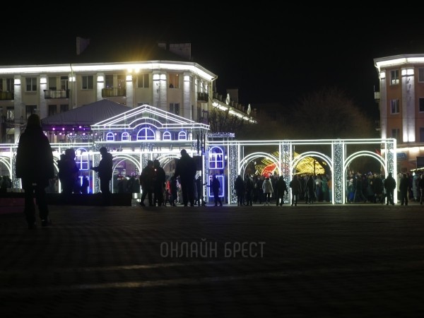В Бресте встретили Новый 2024 год В Бресте встретили Новый 2024 год