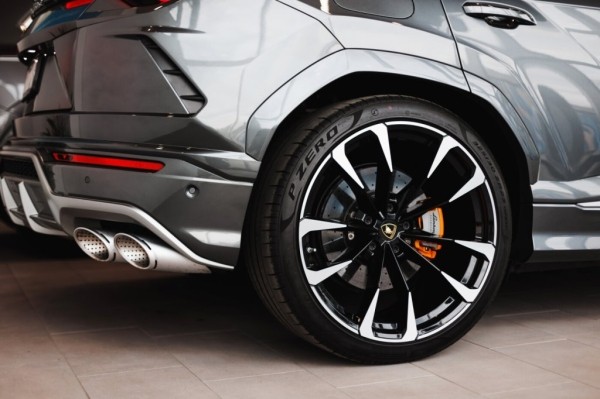 В Пинске продают Lamborghini Urus. Цена впечатляет В Пинске продают Lamborghini Urus. Цена впечатляет