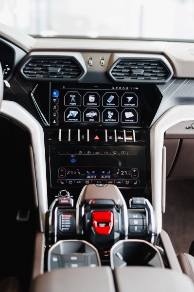 В Пинске продают Lamborghini Urus. Цена впечатляет В Пинске продают Lamborghini Urus. Цена впечатляет