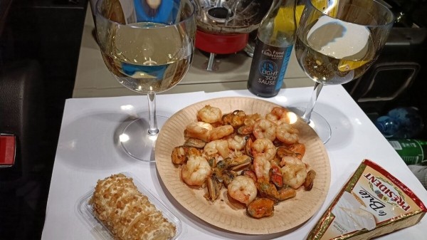 &laquo;Фермеры уничтожают груз и машины&raquo;. Дальнобойщица из Беларуси о последних событиях в Европе