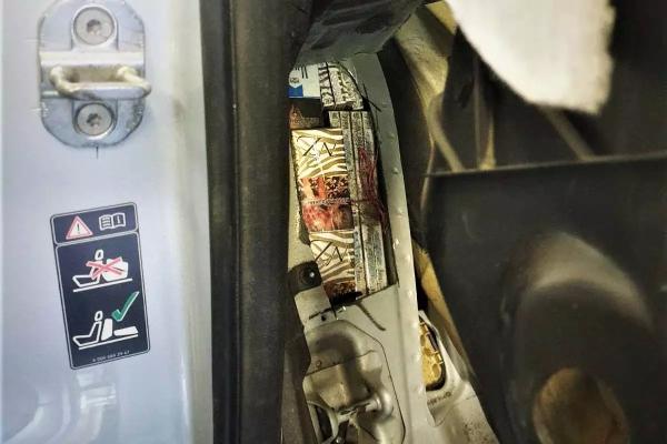 Оригинально, но незаконно: в чем везут контрабанду через границу Оригинально, но незаконно: в чем везут контрабанду через границу