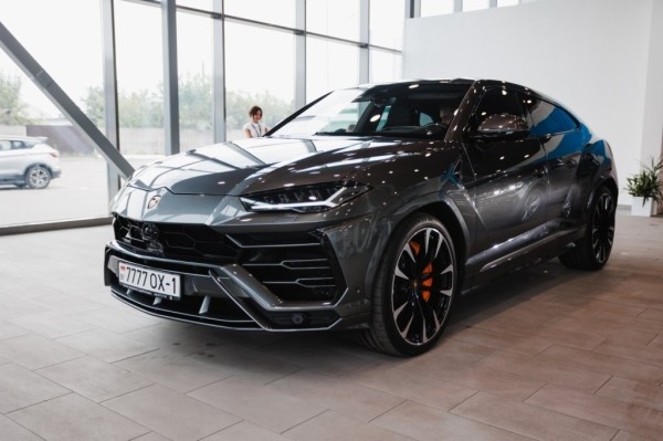 В Пинске продают Lamborghini Urus. Цена впечатляет В Пинске продают Lamborghini Urus. Цена впечатляет
