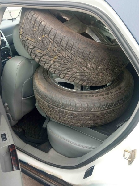 Chrysler 300C, служивший в МВД, продают в Беларуси. За сколько? Chrysler 300C, служивший в МВД, продают в Беларуси. За сколько?