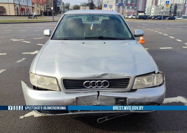 Skoda и Audi столкнулись на ГОБК в Бресте - подробности от ГАИ Skoda и Audi столкнулись на ГОБК в Бресте - подробности от ГАИ