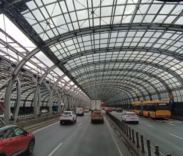 &laquo;Фермеры уничтожают груз и машины&raquo;. Дальнобойщица из Беларуси о последних событиях в Европе