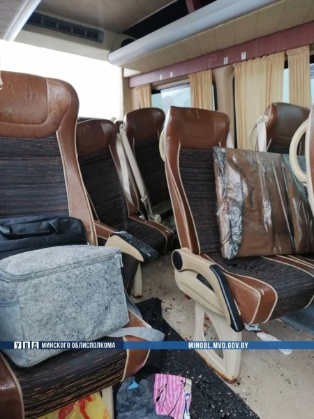 Маршрутка была на «лысой» резине. Подробности аварии в Березинском районе Маршрутка была на «лысой» резине. Подробности аварии в Березинском районе