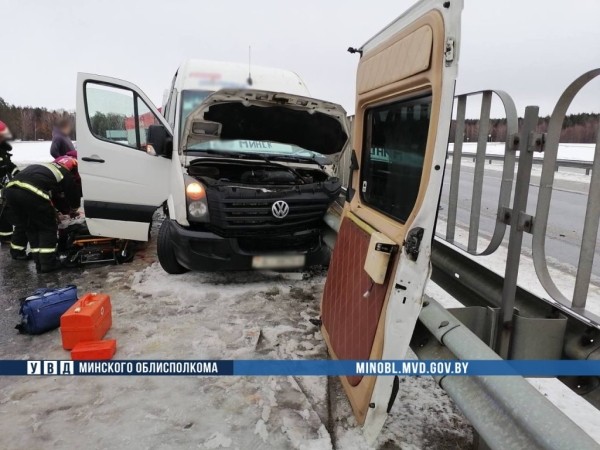 Маршрутка была на «лысой» резине. Подробности аварии в Березинском районе Маршрутка была на «лысой» резине. Подробности аварии в Березинском районе