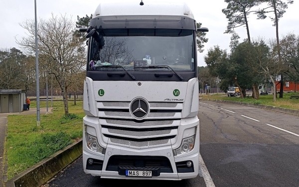 &laquo;Фермеры уничтожают груз и машины&raquo;. Дальнобойщица из Беларуси о последних событиях в Европе