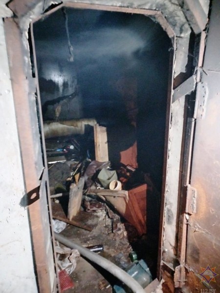 На пожаре в Бресте спасли мужчину. Видео и подробности На пожаре в Бресте спасли мужчину. Видео и подробности