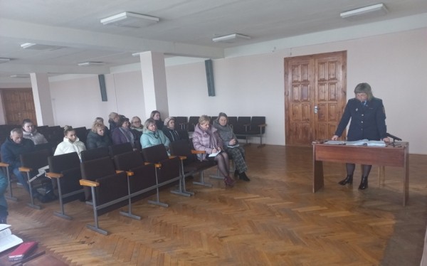 В Барановичах за кражу ткани осудили троих работников предприятия В Барановичах за кражу ткани осудили троих работников предприятия