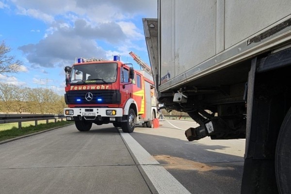 В Германии белорус попал в ДТП с ущербом в 30 тысяч евро В Германии белорус попал в ДТП с ущербом в 30 тысяч евро
