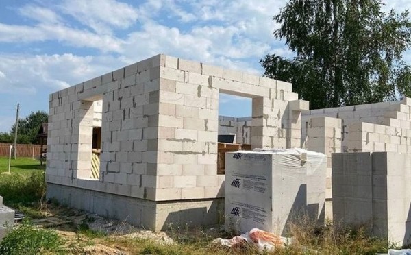 Блоки подросли в цене. За сколько будем строиться в этом году Блоки подросли в цене. За сколько будем строиться в этом году