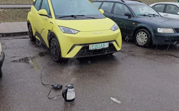 Брестский блогер Василий Пошелюк о BYD Seagull: &laquo;Больше 130 км/ч не едет. Зато может вскипятить чайник!&raquo;