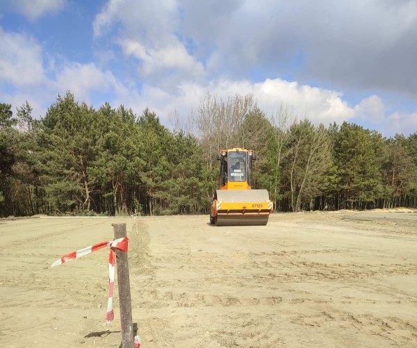 На Красном дворе в Бресте ведётся подготовка пляжной зоны отдыха к купальному сезону На Красном дворе в Бресте ведётся подготовка пляжной зоны отдыха к купальному сезону