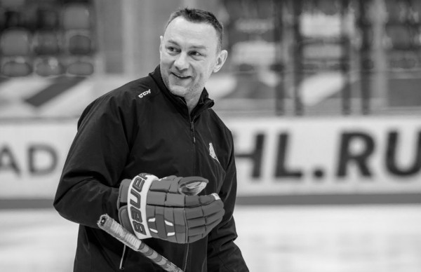 Не стало известного белорусского хоккеиста Константина Кольцова. Ему было 42 года Не стало известного белорусского хоккеиста Константина Кольцова. Ему было 42 года