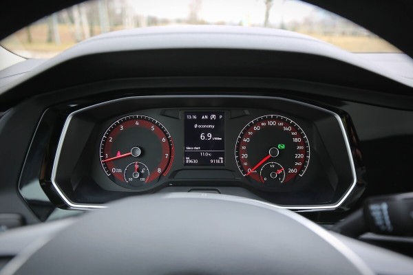 «Муж подарил Countryman и Jetta!» Белоруска рассказала об опыте эксплуатации моделей и дорогих презентах в семье «Муж подарил Countryman и Jetta!» Белоруска рассказала об опыте эксплуатации моделей и дорогих презентах в семье