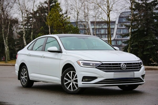 «Муж подарил Countryman и Jetta!» Белоруска рассказала об опыте эксплуатации моделей и дорогих презентах в семье «Муж подарил Countryman и Jetta!» Белоруска рассказала об опыте эксплуатации моделей и дорогих презентах в семье