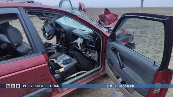 Жуткое ДТП в Слуцком районе: мотоциклист и его пассажирка погибли Жуткое ДТП в Слуцком районе: мотоциклист и его пассажирка погибли