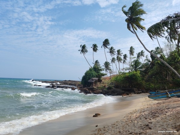 Двое суток провели в самолете — оно того стоило? Слетали на тропический остров посреди зимы и делимся впечатлениями Двое суток провели в самолете — оно того стоило? Слетали на тропический остров посреди зимы и делимся впечатлениями