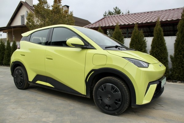 Брестский блогер Василий Пошелюк о BYD Seagull: &laquo;Больше 130 км/ч не едет. Зато может вскипятить чайник!&raquo;