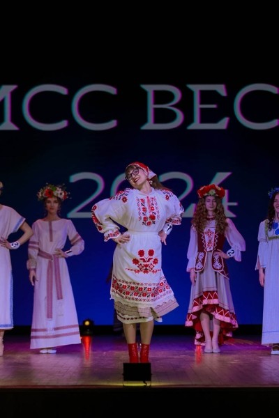 В Кобрине выбрали победительницу конкурса «Мисс Весна-2024» В Кобрине выбрали победительницу конкурса «Мисс Весна-2024»