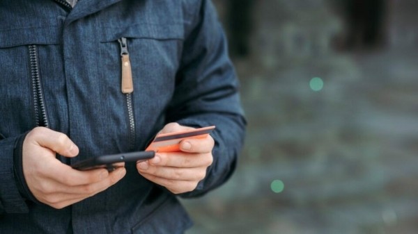 В Беларуси собираются ввести запрет на открытие счетов в банках подросткам В Беларуси собираются ввести запрет на открытие счетов в банках подросткам