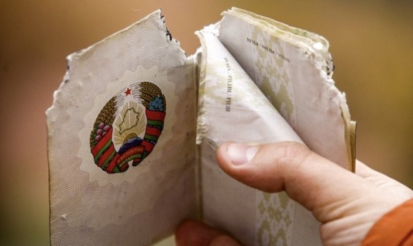 Вышла замуж — не поменяла паспорт. Сколько человек развернули на границе в 2024-м из-за проблемных документов Вышла замуж — не поменяла паспорт. Сколько человек развернули на границе в 2024-м из-за проблемных документов