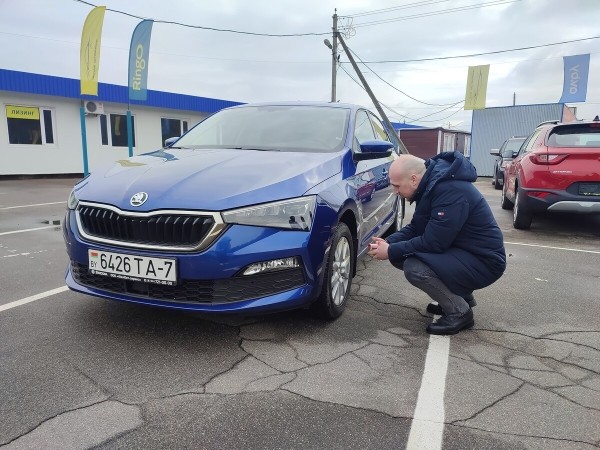 «За эти деньги не продашь!» Сколько за Skoda Rapid 2020 г. в. предложили перекупы и сколько — дилеры?