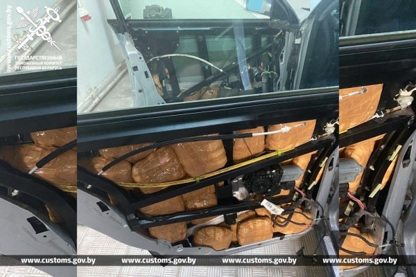 Белорусские таможенники распотрошили AUDI литовца. Что нашли? Белорусские таможенники распотрошили AUDI литовца. Что нашли?