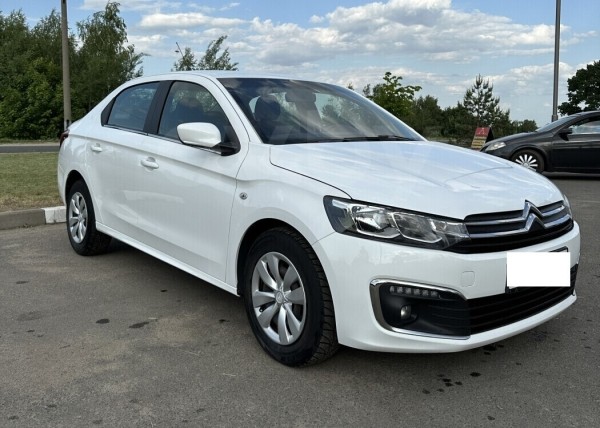 «Пробег однозначно её — даже не обсуждается». Нашли пять «дизелей» из Европы слегка дороже «десятки» «Пробег однозначно её — даже не обсуждается». Нашли пять «дизелей» из Европы слегка дороже «десятки»