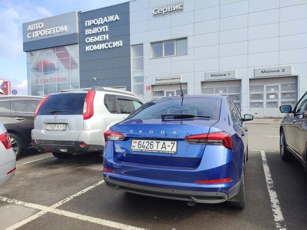 «За эти деньги не продашь!» Сколько за Skoda Rapid 2020 г. в. предложили перекупы и сколько — дилеры?