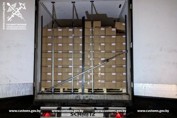 Почти 64 тонны груш пытались незаконно провезти через российско-белорусскую границу Почти 64 тонны груш пытались незаконно провезти через российско-белорусскую границу