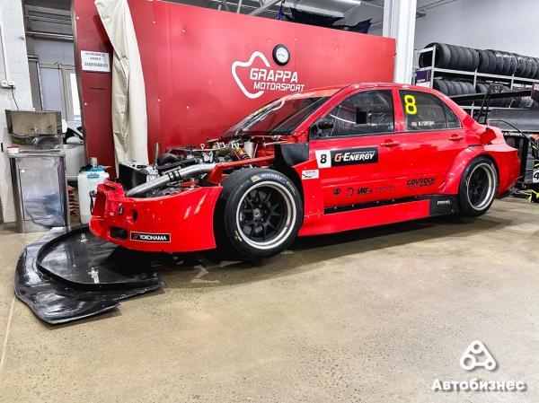 Белорус вложил 300 000 долларов в Mitsubishi Lancer Evolution. А теперь продает значительно дешевле Белорус вложил 300 000 долларов в Mitsubishi Lancer Evolution. А теперь продает значительно дешевле