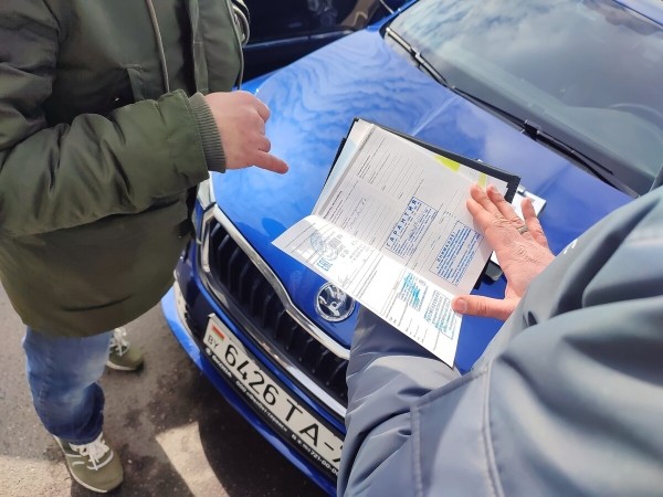 «За эти деньги не продашь!» Сколько за Skoda Rapid 2020 г. в. предложили перекупы и сколько — дилеры?