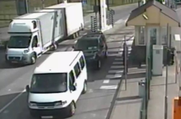 Белорус пытался дать взятку пограничнику на границе с Литвой. Чем это закончилось? Белорус пытался дать взятку пограничнику на границе с Литвой. Чем это закончилось?