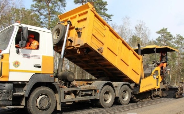 «Трасса сильно подверглась разрушению». На Пинщине начат ремонт дороги М10 «Трасса сильно подверглась разрушению». На Пинщине начат ремонт дороги М10