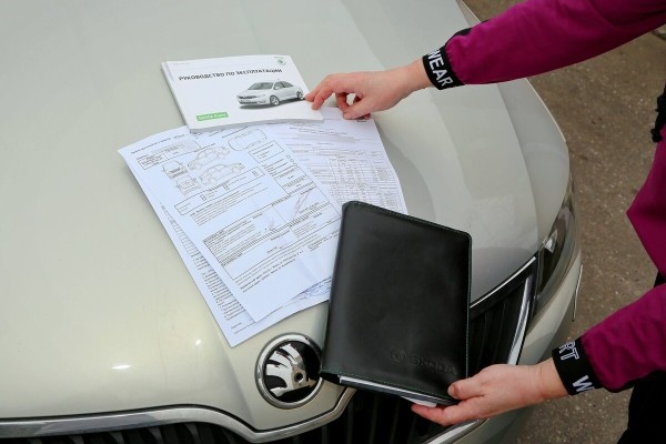 Владелица Skoda Rapid: «Сгнила крышка багажника!» Дилер: «Это не гарантийный случай». Чем закончился спор? Владелица Skoda Rapid: «Сгнила крышка багажника!» Дилер: «Это не гарантийный случай». Чем закончился спор?