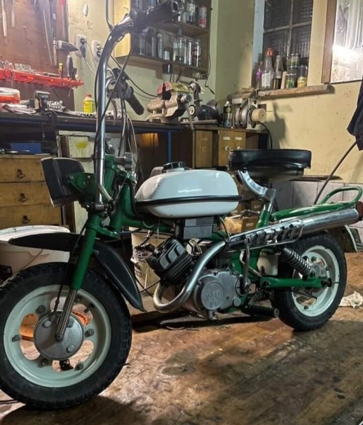 19-летний студент за год проехал более 40 000 км на отцовской Audi 80. А затем купил себе такую же! 19-летний студент за год проехал более 40 000 км на отцовской Audi 80. А затем купил себе такую же!